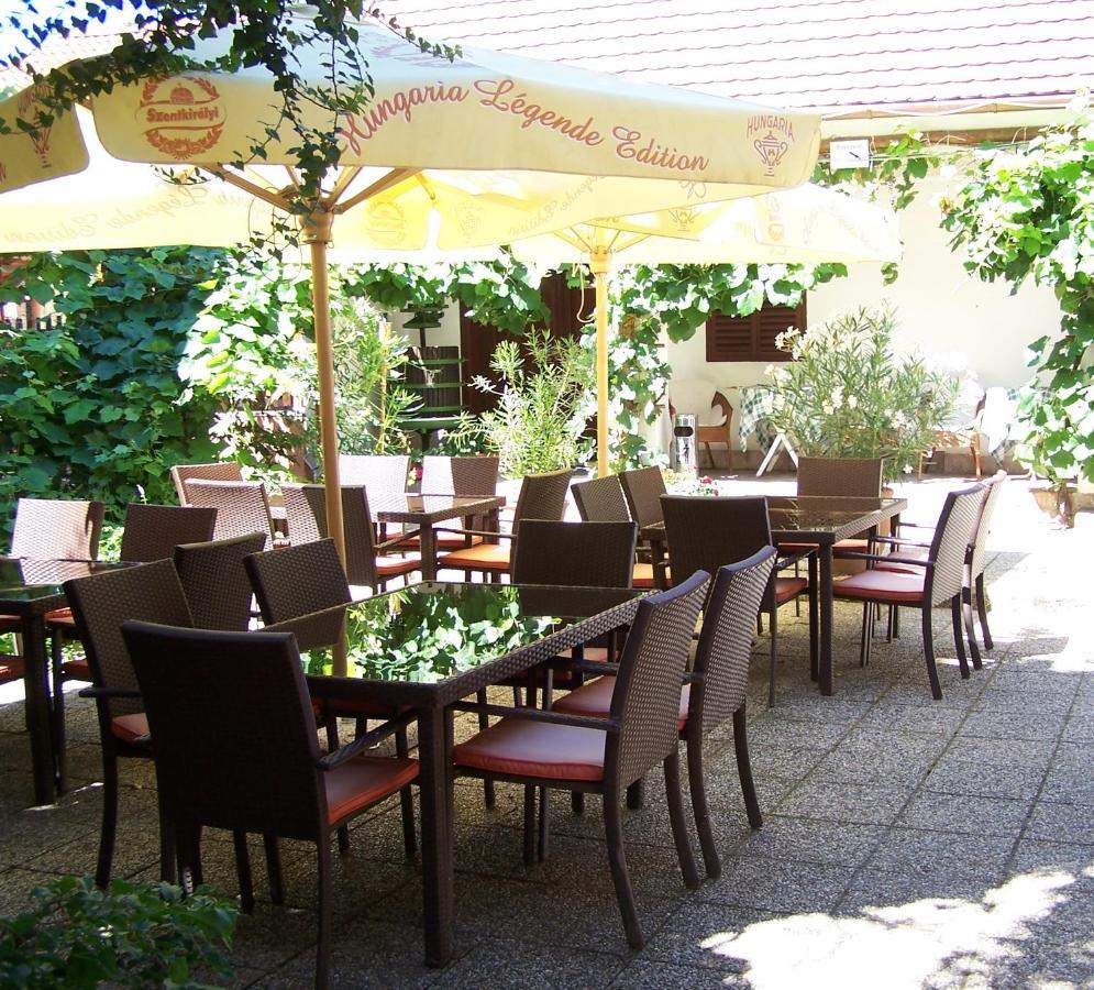 Polgar Panzio Bed & Breakfast Villany Exterior photo