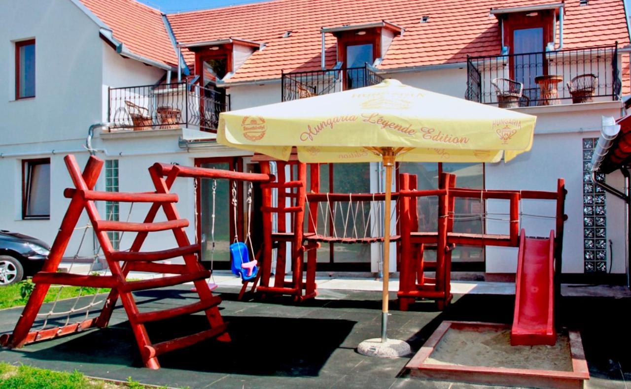 Polgar Panzio Bed & Breakfast Villany Exterior photo