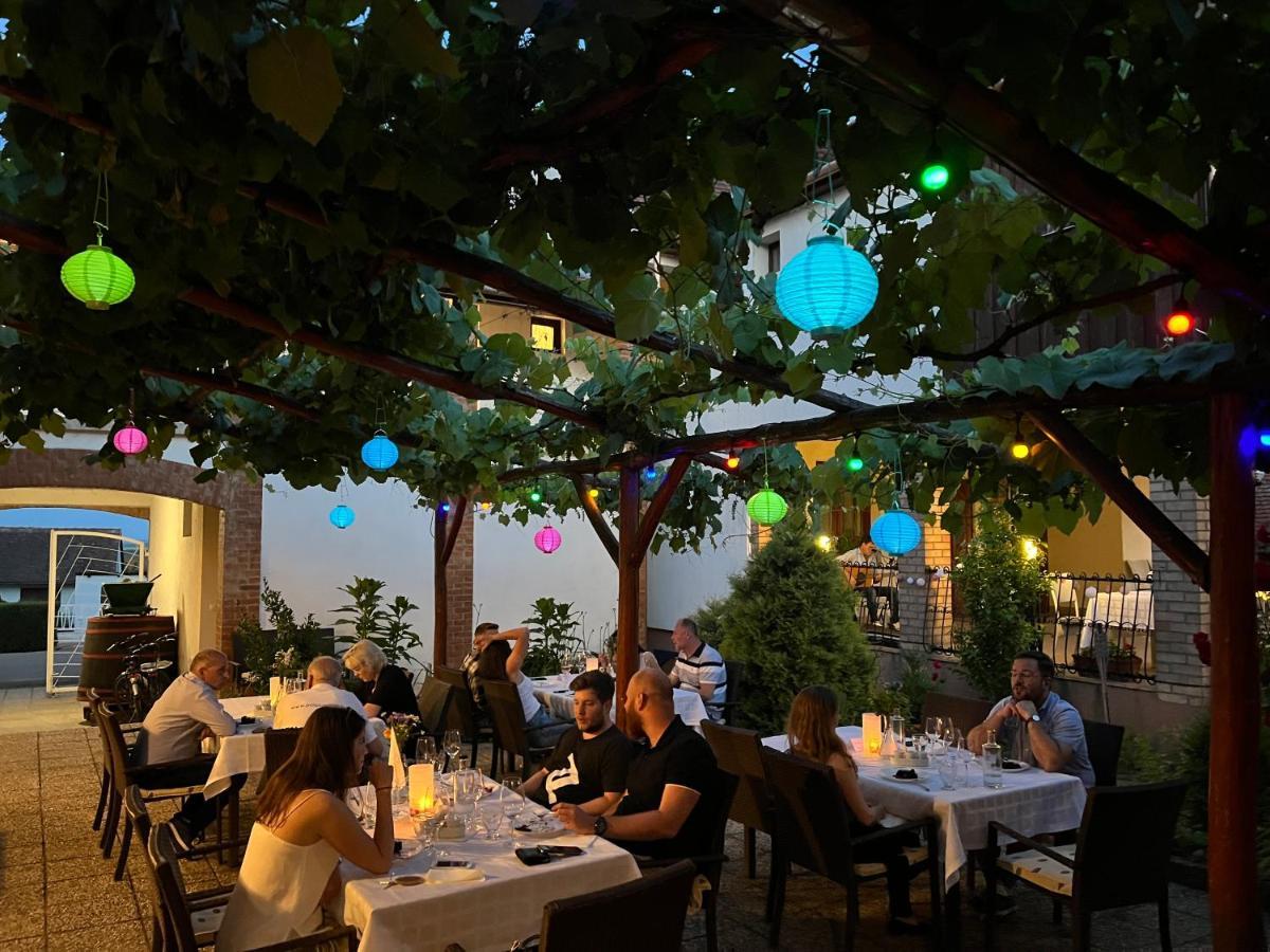 Polgar Panzio Bed & Breakfast Villany Exterior photo